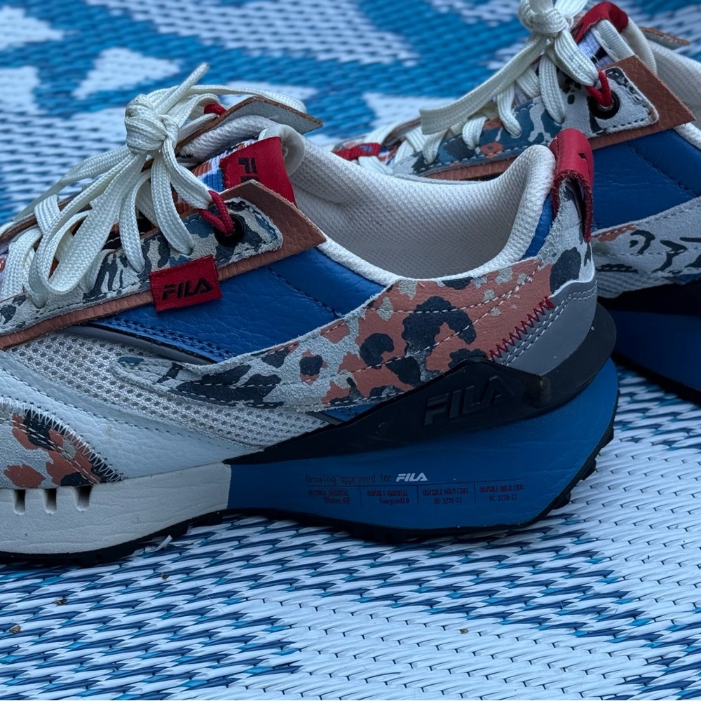Fila Blue and Red Patterned Sneakers